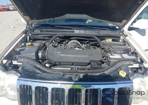 2008 Jeep Grand Cherokee Limited from USA, damaged, VIN 1J8HS582X8C100612